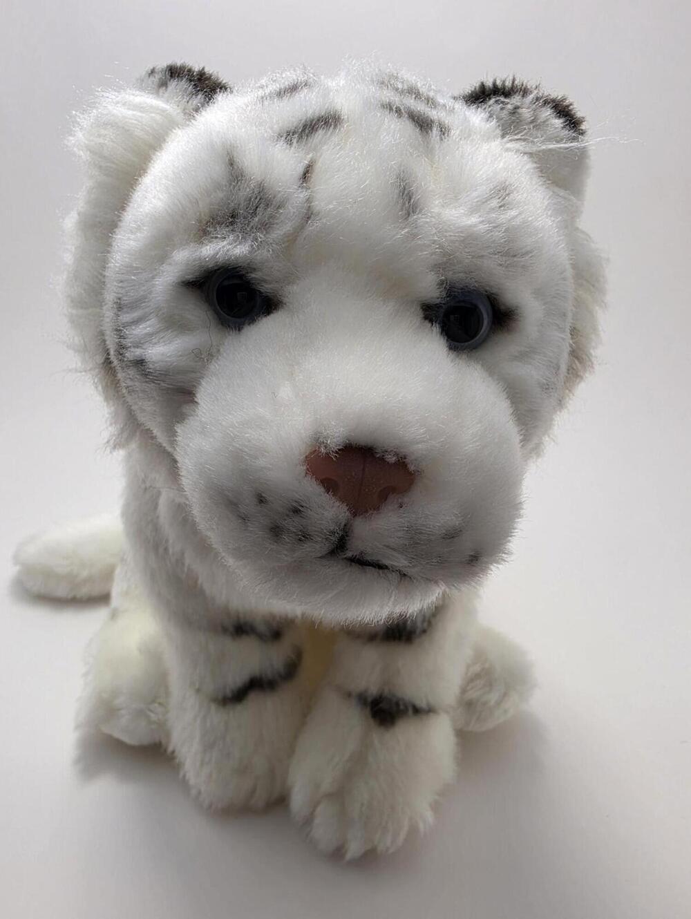 Webkinz Ganz Signature White Bengal Tiger Plush (12 inch) New without Code